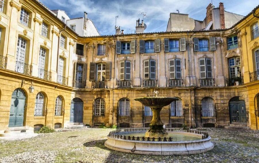 Calanques of Cassis, Aix-en-Provence & Wine Tasting Day Tour - Aix-en-Provence, fountains and grand streets