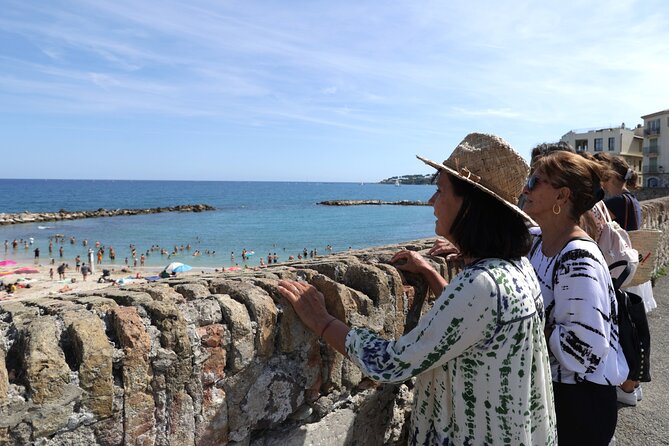 Cannes and Antibes Afternoon tour from Nice - La Croisette, palm trees and polished façades