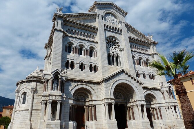 Day Trip: Guided tour of Monaco and Eze, sightseeing . - Monaco’s old town and the 11:55 ceremony