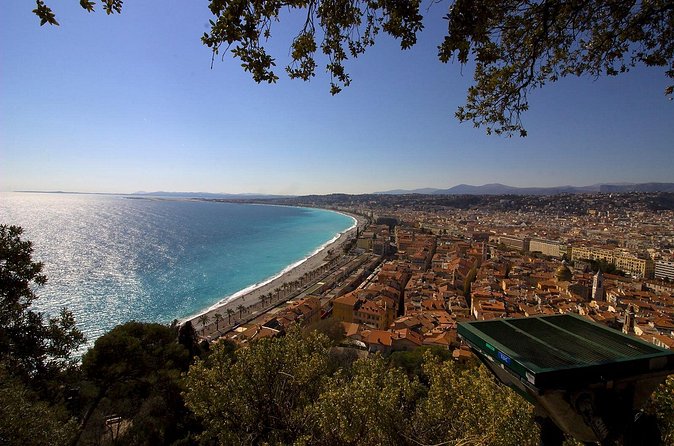 Discovery of the city of Nice by electric Méhari - Mont Boron adds a wooded climb