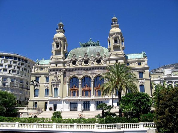 Excursion partagée Eze, Monaco & Monte Carlo from Nice - Fragonard shows the perfume trade, with a sales stop attached