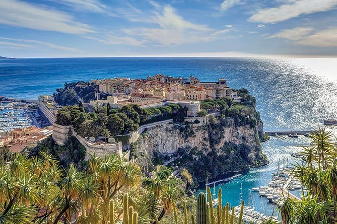 Eze Monaco and Monte-Carlo - private and Guided Half Day Tour - Monte-Carlo Casino Square: polished sights in a short visit