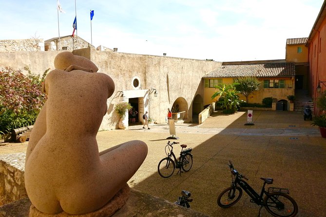 Fantastic Villefranche's Bay & Cape - E-Bike Tour from Nice - Food, snacks, and the picnic question