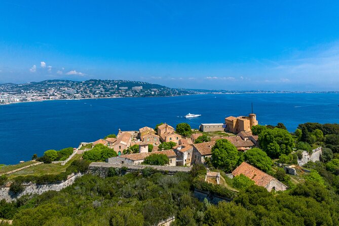Ferry from Nice to the Island Sainte Marguerite - Swimming, beaches, and a shaded break