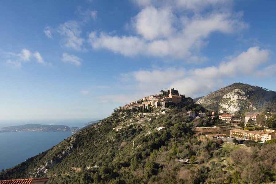 Fragonard Eze: Perfume Making Class and Factory Tour - Learning the olfactory pyramid
