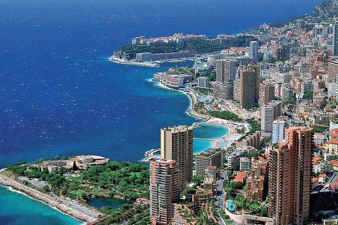 French Riviera Cannes, Monaco & More shared guided tour from Nice - Cannes and the Croisette: a quick look at Riviera glamour