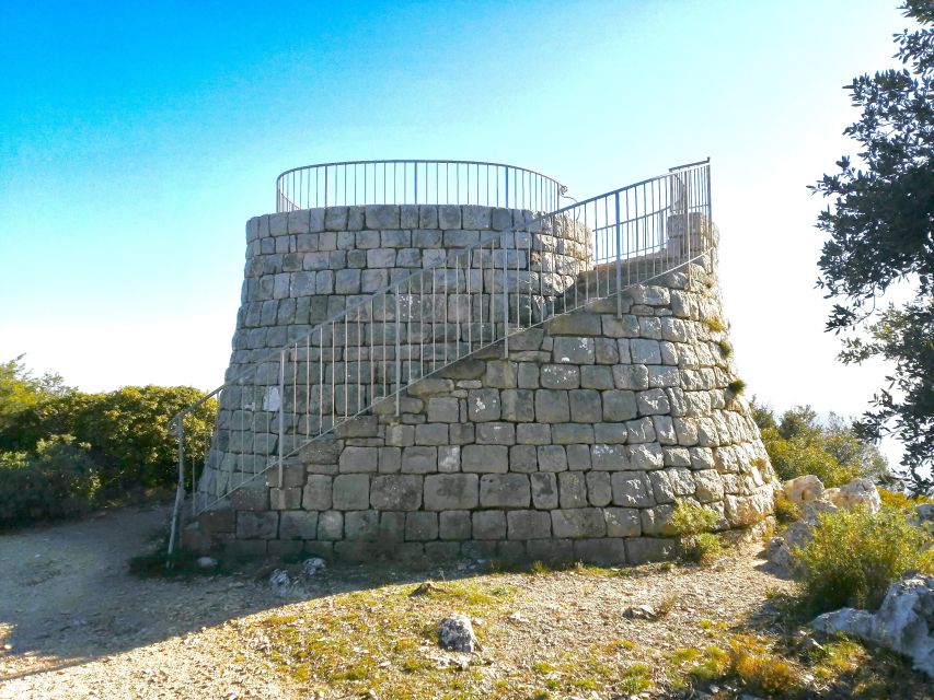 French Riviera Grand panoramic E-bike Tour From Nice - The guides and the character of the day