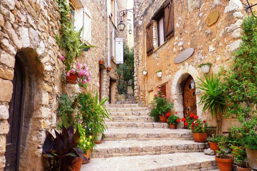 From Nice: Cannes, Antibes & St Paul de Vence Half-Day Tour - Three Riviera worlds in one half-day