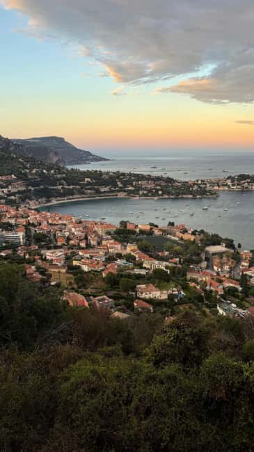 From Nice: follow a guide in an electric car along the French Riviera! - Starting at Avenue des Roches dOr
