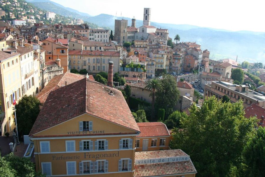 From Nice: Provence Countryside Day Trip - Gourdon, where the road climbs above the coast