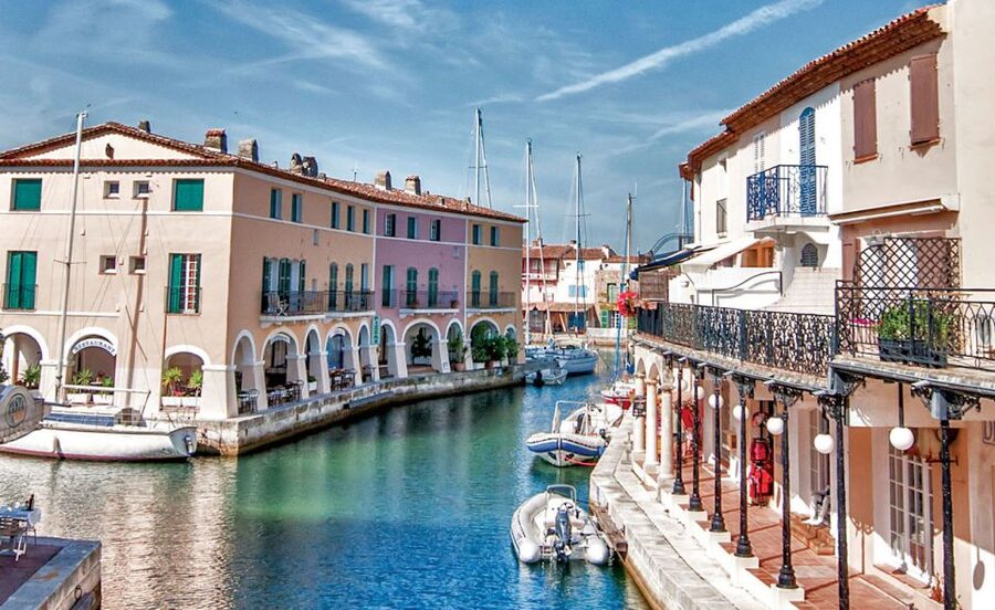 From Nice: Saint-Tropez and Port Grimaud Tour - Port Grimaud and its canal-town design
