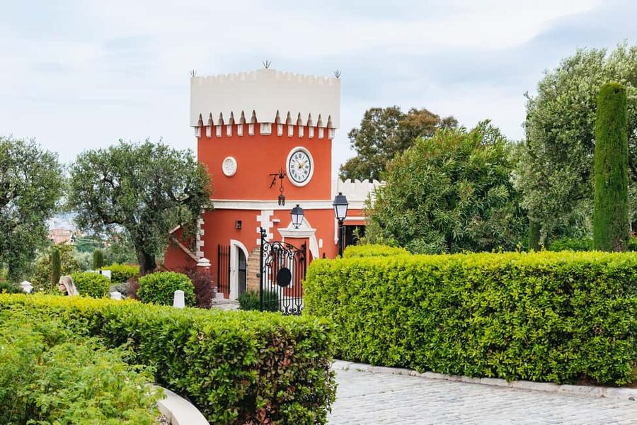 From Nice: Wine Tasting, Cannes, and Countryside Tour - Cannes: a short taste of Riviera glamour