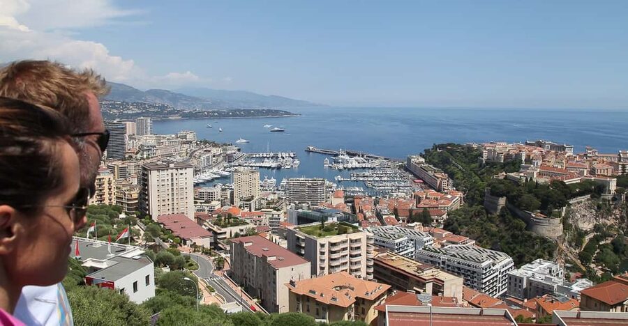Full-Day Small Group Tour to Monaco and Eze - Guides shape the experience