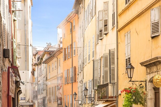 Full day tour Medieval Villages Grasse Gourdon Tourettes St Paul - At a glance