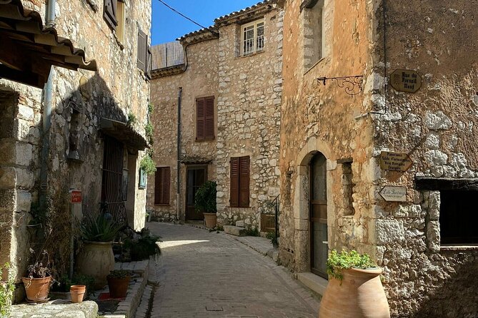 Full day tour Medieval Villages Grasse Gourdon Tourettes St Paul - Why this day trip works from Nice