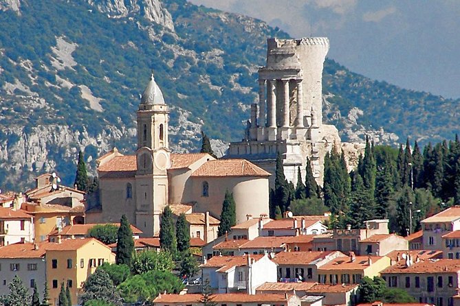 Italian Market, Menton, Turbie - Shared & Guided Tour from Nice - Menton’s old port and pastel streets