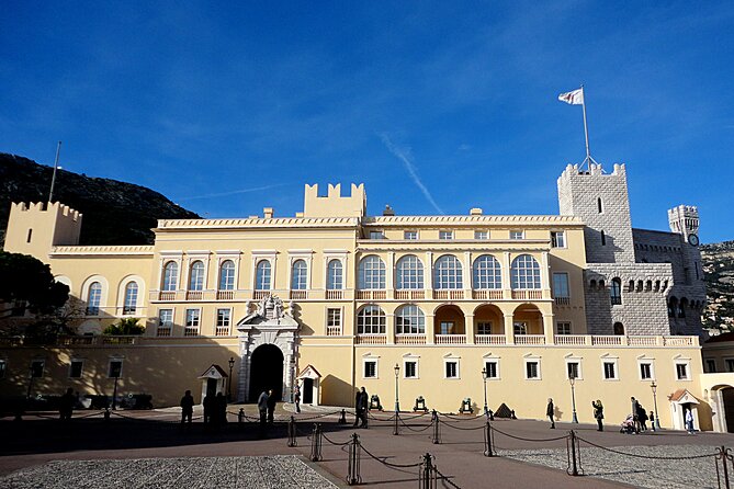 Monaco, Monte Carlo, Eze, La Turbie 7H Shared Tour from Nice - Guides, vehicles, and the small-group feel