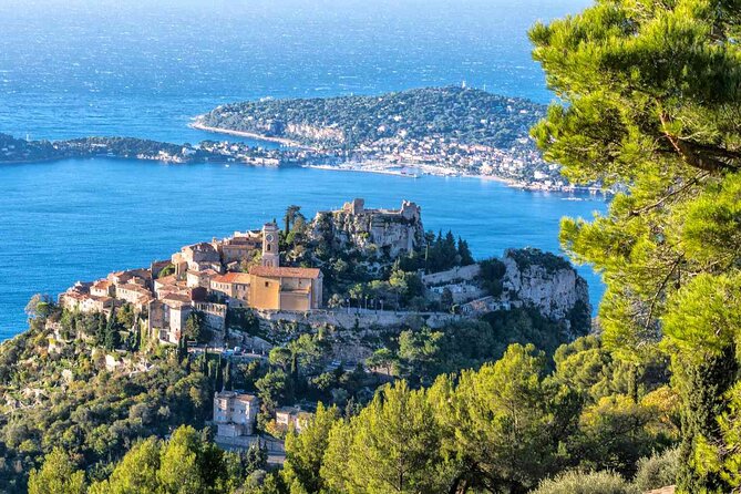 Monaco, Monte Carlo & Eze Private Tour - Monaco’s Rock Packs Royal Sights Into 45 Minutes