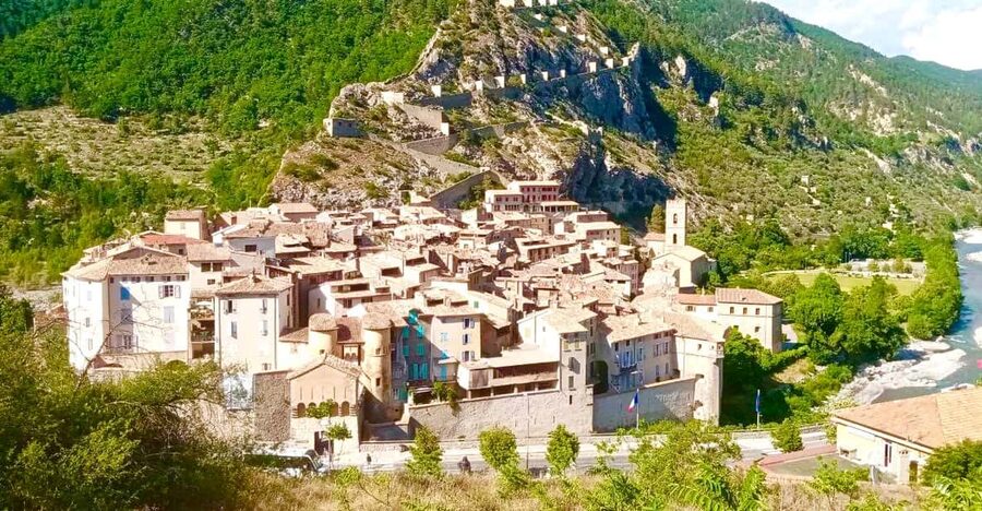 Mountain Train Experience: Hike & Mystic Forest (From Nice) - Meeting at the Old Gare du Sud