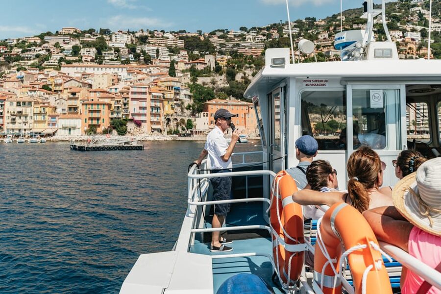 Nice: 1-Hour Sightseeing Cruise to Villefranche Bay - Reaching colorful Villefranche-sur-Mer