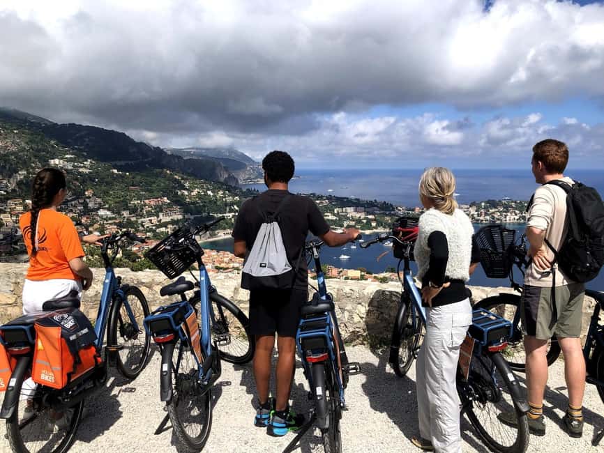 Nice and its panoramics surroundings on e-bike - Starting at Place Massena