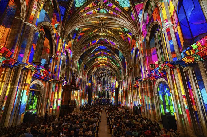Nice Basilica: Immersive Sound and Light - LUMINISCENCE - Choosing your seat in an unassigned church