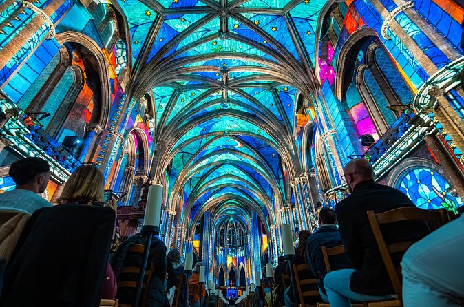 Nice Basilica: Immersive Sound and Light - LUMINISCENCE - Sound, choir, and the emotional high points