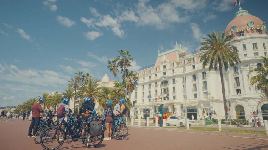 Nice: City Highlights Bike tour - Starting in Old Nice at Rue Colonna d’Istria