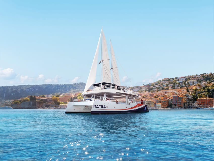 Nice : Dinner at Sea on a Maxi Catamaran - Villefranche, Cap Ferrat - The sunset run toward Villefranche and Cap Ferrat