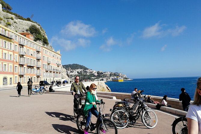 Nice Essentials Guided Electric Bike Tour - Rolling through the Promenade du Paillon