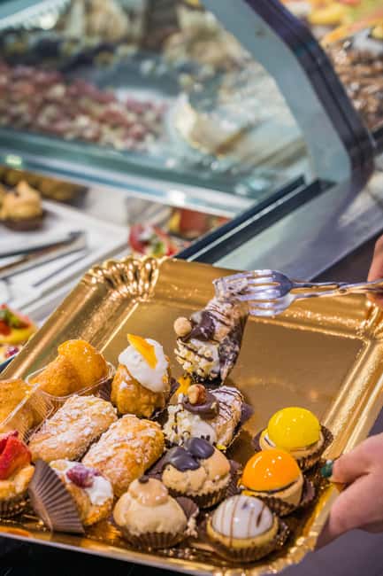 Nice: Evening Food and Wine Tour - Meeting local shopkeepers and restaurant owners