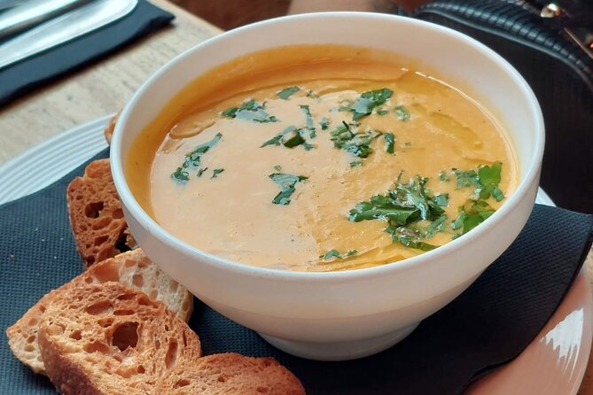 Nice Food Tour – A Full Meal on French Riviera by Do Eat Better - The walking and group experience