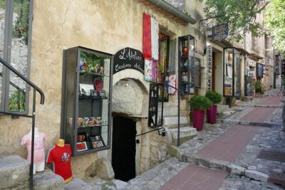 Italian Market, Eze, and Turbie Tour.