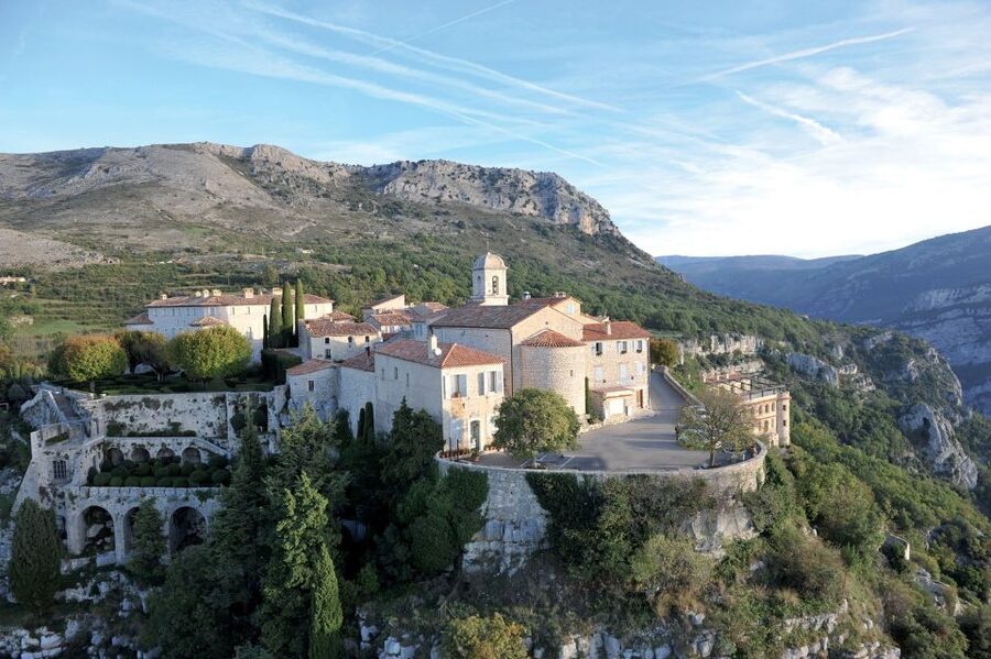Nice: Medieval Villages Full-Day Guided Trip - Why this Nice day trip works