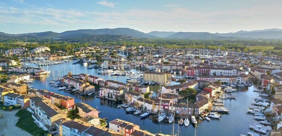 Nice: Saint-Tropez & Port Grimaud Full-Day Sightseeing Tour - Port Grimaud, the canal town by the coast