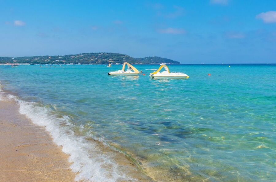 Nice: Saint-Tropez & Port Grimaud Full-Day Sightseeing Tour - Arriving at the Saint-Tropez harbor