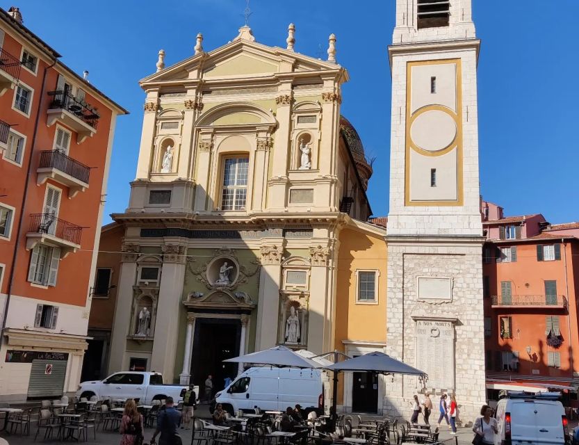 Nice: Sightseeing Walking Tour with certified tour guide - Archaeological remains, the waterfall, and the final view