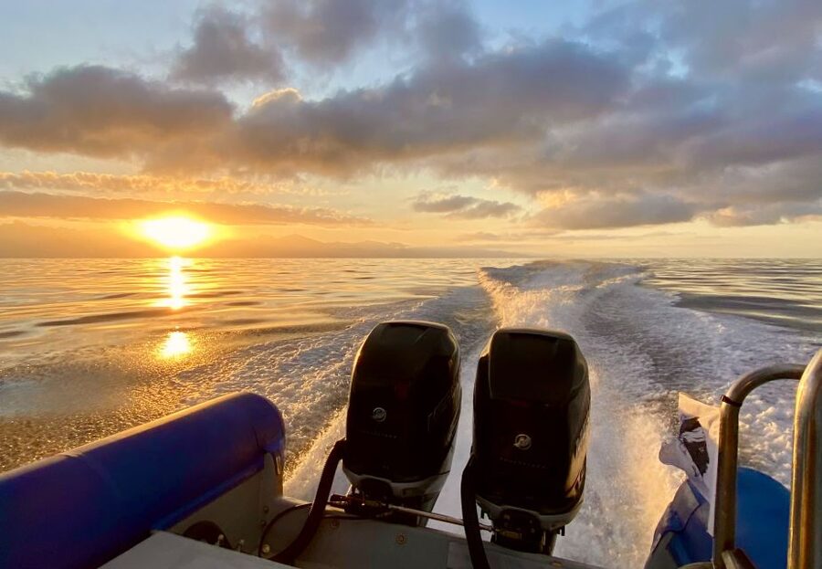 Nice: Sunset Boat Tour with Wine and Local Snacks - Returning toward Nice for sunset