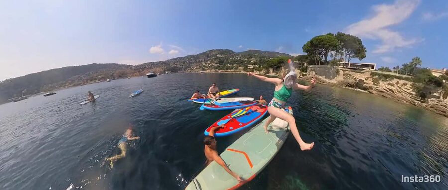 Nice: Villefranche-sur-Mer E-Bike and Paddleboard Tour - Riding from Nice toward the harbour