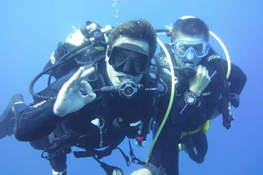 Nice : VIP sea tour with snorkeling & discover scuba - A gentle introduction to scuba