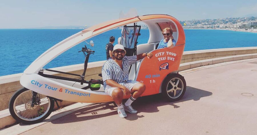 Nice : Visite privé 1H en Vélotaxi avec un guide local. - What $74 per person gets you