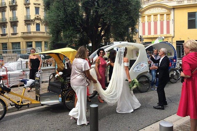 Original Nice city tour ( pedicab-vélo taxi) - Opera de Nice and Sainte-Reparate Cathedral