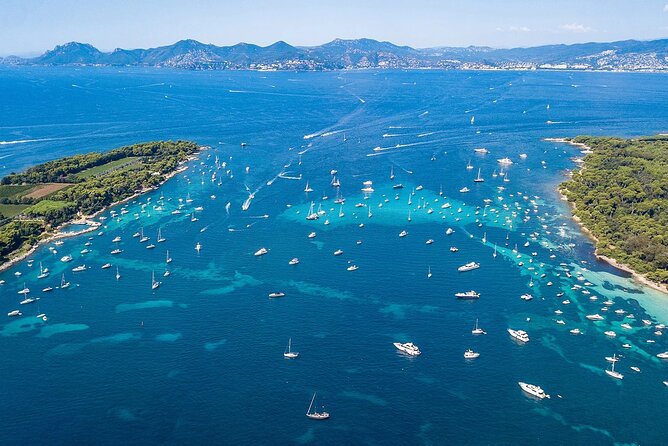 Private Boat Tour Nice, Villefranche, St Jean Cap Ferrat - What the boat feels like on the water