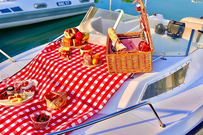 Private Boat Tour Nice, Villefranche, St Jean Cap Ferrat - Villefranche-sur-Mer and its famous bay
