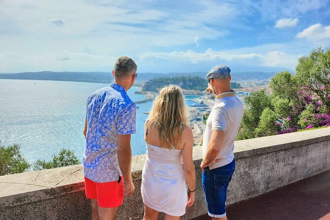 Private tour of Nice with tasting of traditional dishes - Old Town lanes and the flower market