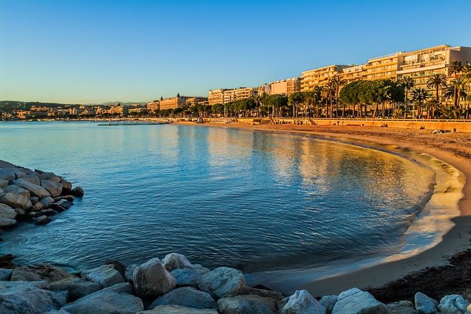 Private Tour . - Starting in Nice with a private pickup