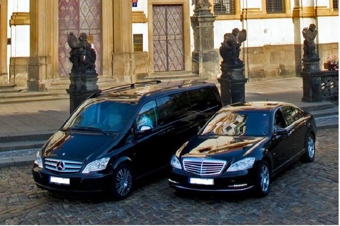 Private Transfer Nice Airport to Saint Tropez - Leaving Nice Airport without the taxi queue