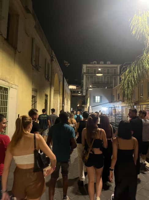 Pub Crawl Nice: Free Shots,Best Bar, Secret Surprise with us - What happens at the four bar stops