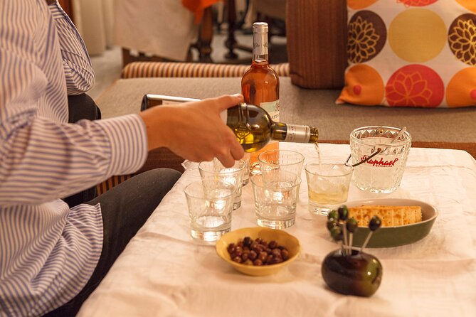 share a traditional meal with licauw - Practical details before you reserve