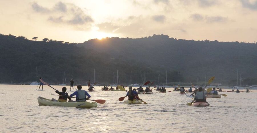 Sunset trip kayak tour in the gulf of Saint-Tropez - Starting at the southern end of Pampelonne Beach